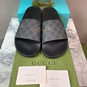 NIB NWT Authentic Gucci GG Men’s Black Tiger Sandals Slides - Italian Size 10